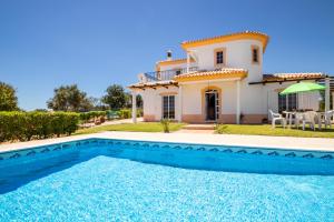 Villa Muriwai by Algarve Vacation