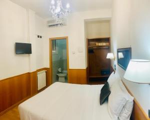 Double Room room in Hotel Cassia