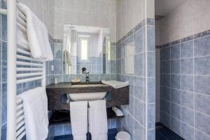 B&B / Chambres d'hotes Le Clos des Pervenches : Suite Familiale - Non remboursable