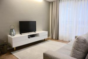 LF Porto Alfazema, by Flat in Porto