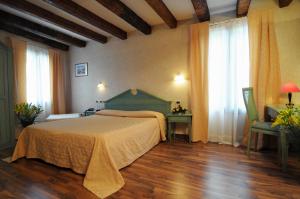 Chambre Quadruple - Vue sur Canal