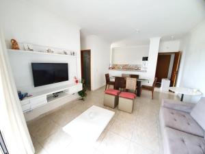 Apartamento Praia das Toninhas, 3 min do Mar