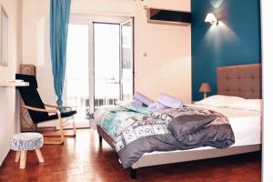 Athens Central 2BD Apartment at Acropolis Plaka