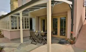 Little Wandas - Uplyme