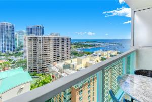 iCoconutGrove - Luxurious Vacation Rentals in Coconut Grove
