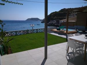 LENICO Seafront Villa Heraklio Greece