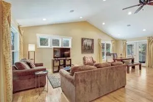 Borrowed Thyme - Saugatuck