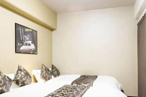 EG43 Elizabeth Garden