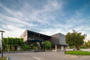 The VELOS Hotel and Pumptrack