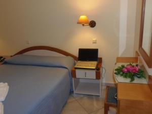 Yakinthos Hotel Chania Greece