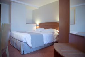 Hotels Kyriad Rennes Nord Hotel : photos des chambres