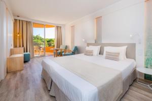 Double Standard room in Marins Cala Nau