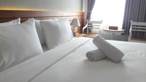 Phòng Đôi hoặc Hai Giường Đơn Loại Sang có Ban Công (Deluxe Double or Twin Room with Balcony)