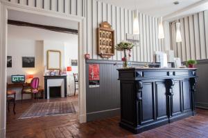 Hotels Hotel Henri IV : photos des chambres