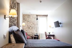 Hotels Hotel Henri IV : photos des chambres