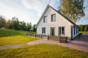 Truuta puhkemaja with Padel Court - Vidrike