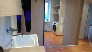 Maisons de vacances Maison familiale-Surf House, plage de Sainte Barbe : photos des chambres