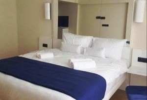 ORBI City Sea View Lux Apartment