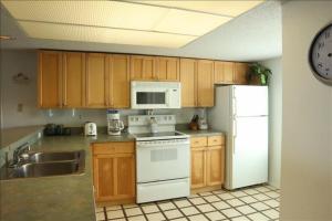 Holiday Home room in Saida IV Condos S4801