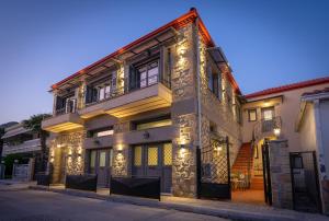 SaltHouse #3 - 3hvězdičkové hotely ve městě Kalambaka