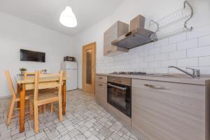Three-Bedroom Apartment room in Casa da Suite Terna