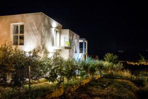 Villa Blanka Bol save 15 percent on Split-villas com