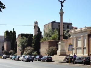 Three-Bedroom Apartment room in Oltre le Mura