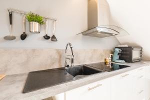 Appartements Appartement entier - Toile tendue - Wifi : photos des chambres