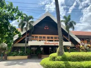 Maharajah Hotel - Clark