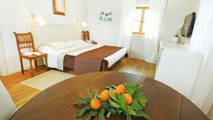 Beautiful villa Benvenuti with private pool near Motovun