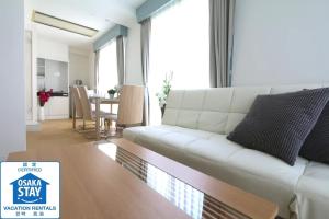 NM41 Liz Osaka Castle