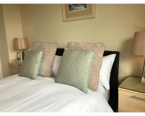 Queens Road Rental - Winchester Accommodation