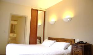 Hotels Le Prieure : photos des chambres