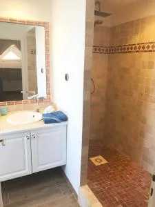 GOLDEN SUN - Saint Martin