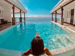 Alegria Water Front Beach House