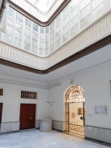 Casa Del COLECCIONISTA by Cadiz4Rentals