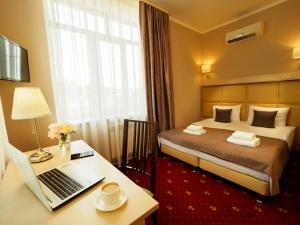 Standard Double or Twin Room room in Premier Hotel