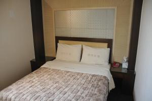 Phòng Tiêu Chuẩn Giường Đôi (Standard Double Room)