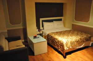 Phòng Đôi Loại Sang (Deluxe Double Room)