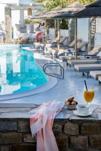 Zefi Hotel & Suites Paros Greece