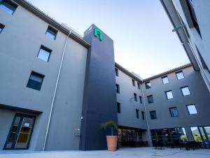 Hotels Campanile Marseille Est - Aubagne : photos des chambres