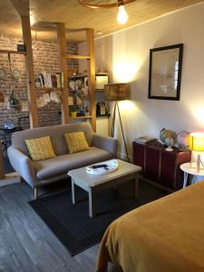 Une Chambre en Ville