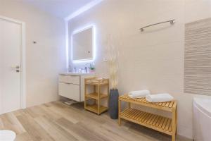 Villa Top of Murter, three bedroom apartment