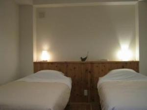 Guesthouse Hyakumanben Cross