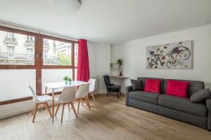 Appartements Bright and cosy flat at the heart of Paris in a trendy district - Welkeys : photos des chambres