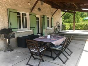 Maisons de vacances Gite Coursaint-Pierre : photos des chambres