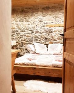 Sejours a la ferme Ferme familiale chez Lili : Chambre Lit King-Size - Vue sur Montagne