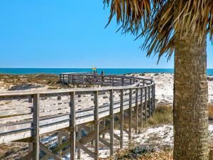 Holiday Home room in Serenity Found~ Relax in this cozy 2BR/2BA beach cottage!