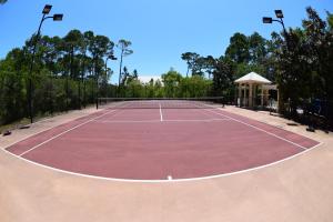 Holiday Home room in 202W ~ Beautiful 2BR/2BA condo with Gulf view