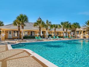 Holiday Home room in Martini Hut~ Come relax at this elegant 4BR/3BA beach house!
